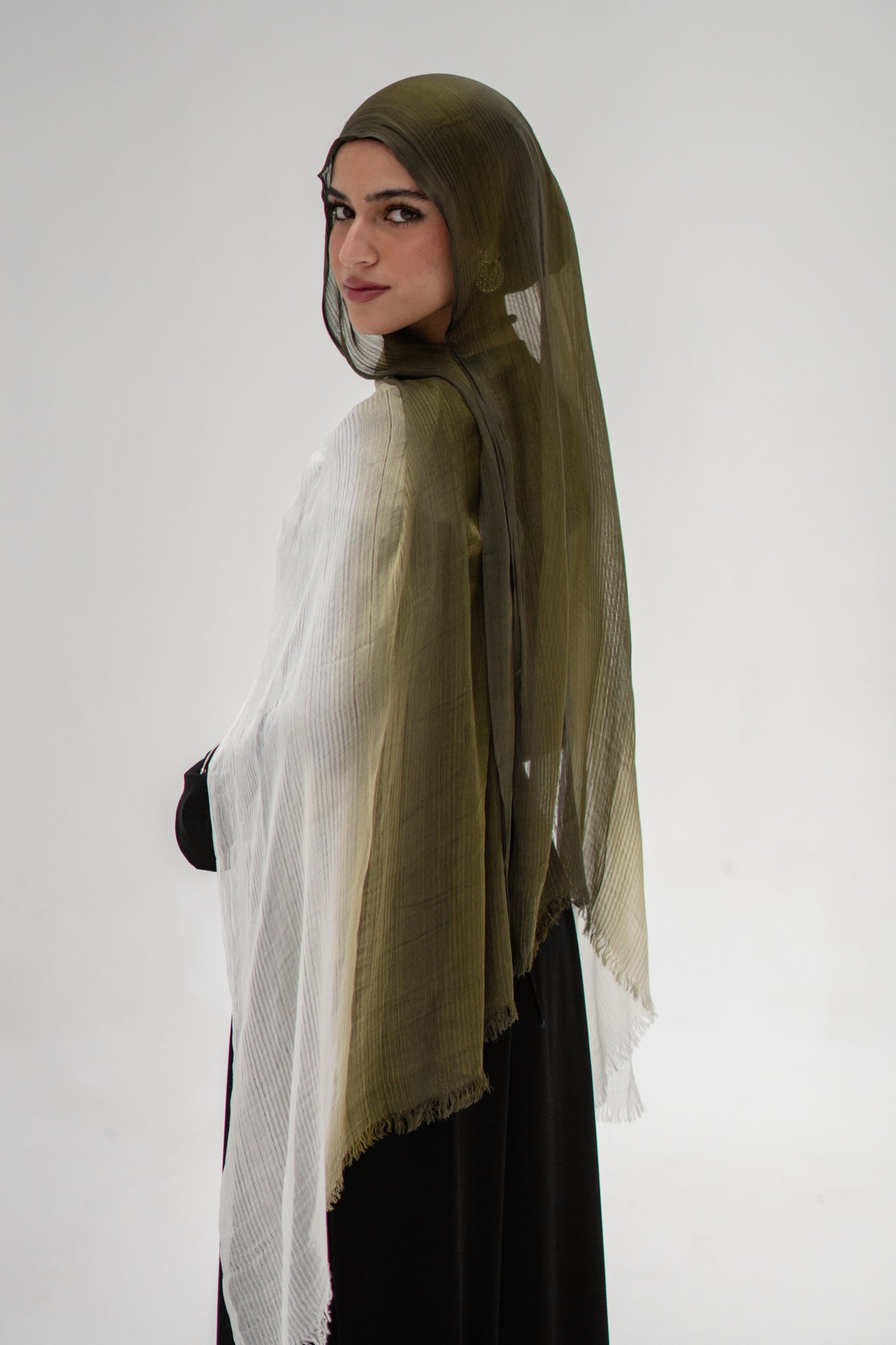 Ombré French Chiffon in Deep-Olive x Cream "OFC-3"