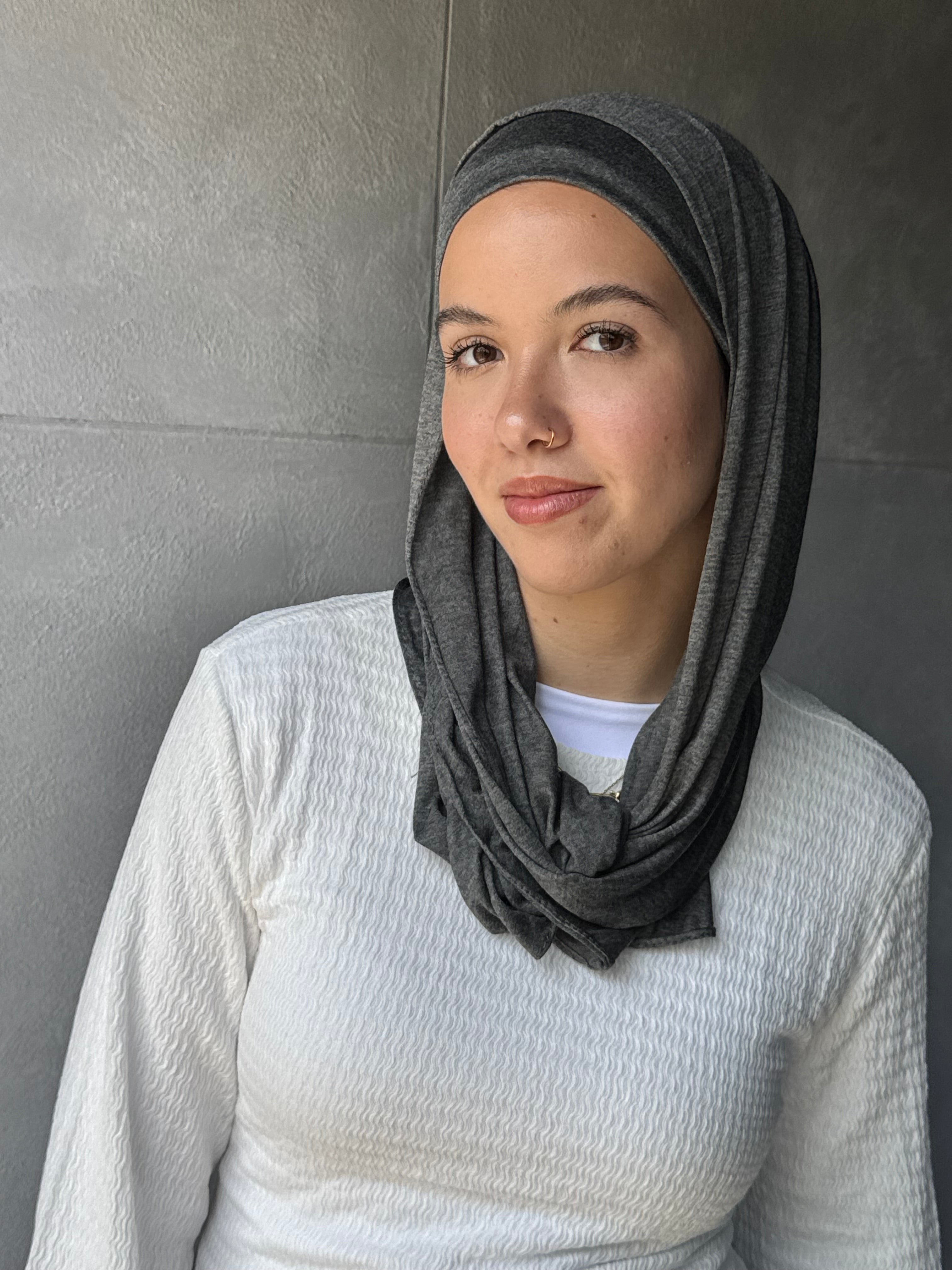 Mini Egdy Scarf in Medium Gray