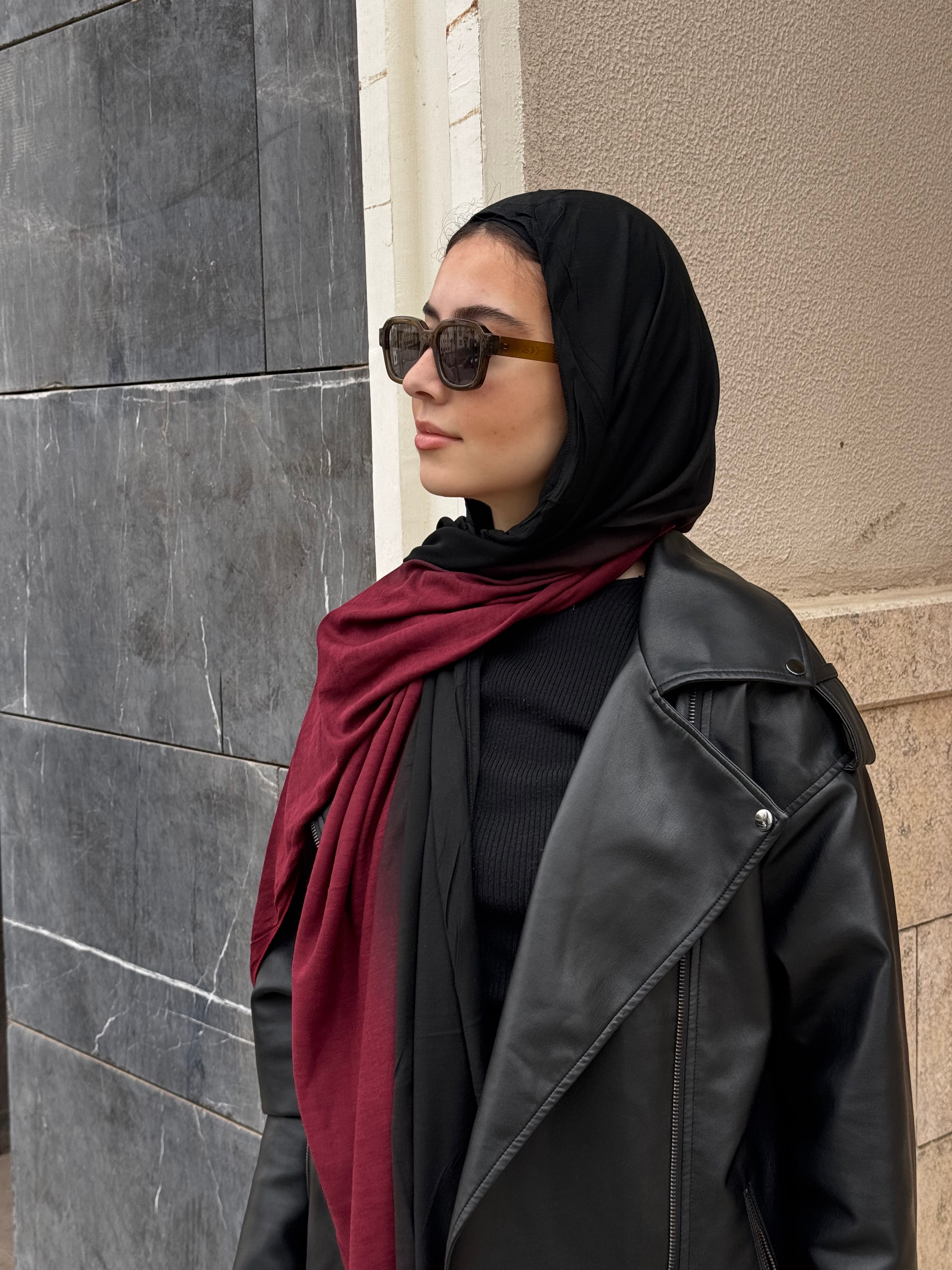 Gradient Kuwaiti In Black x Maroon "GK-27"