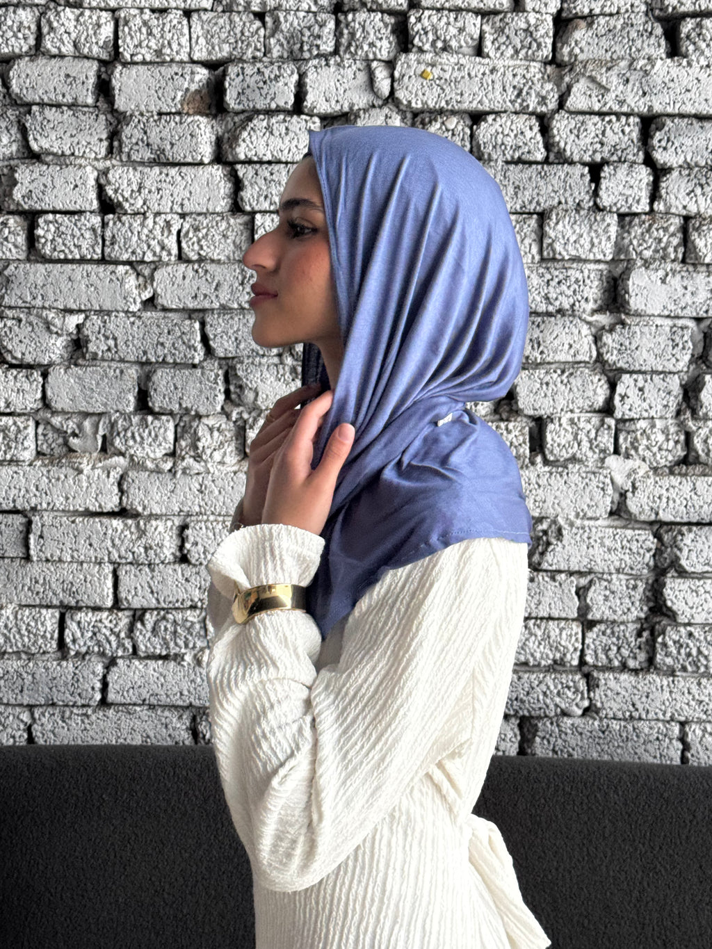 Mini Twisted Scarf in Dark Blue