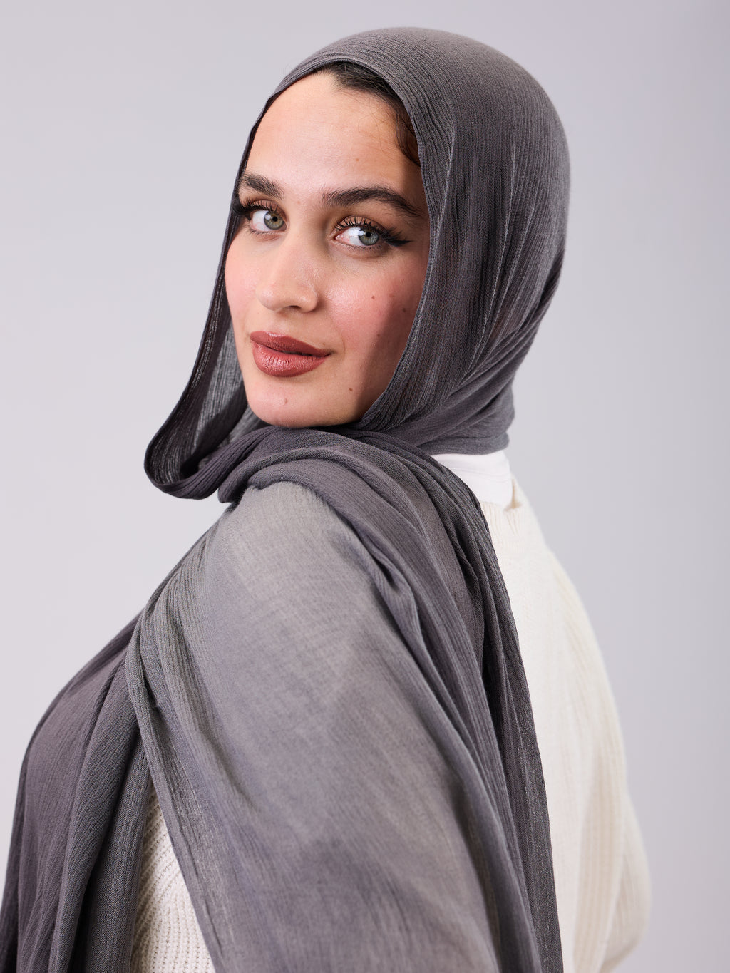 Linen Double Tone In Gradient Gray