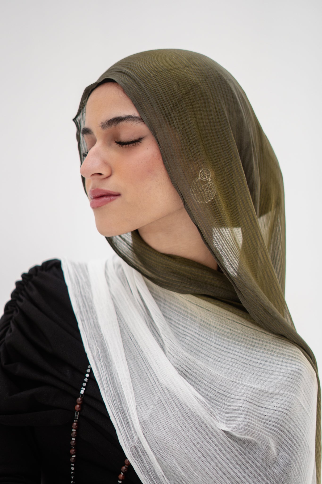 Ombré French Chiffon in Deep-Olive x Cream "OFC-3"