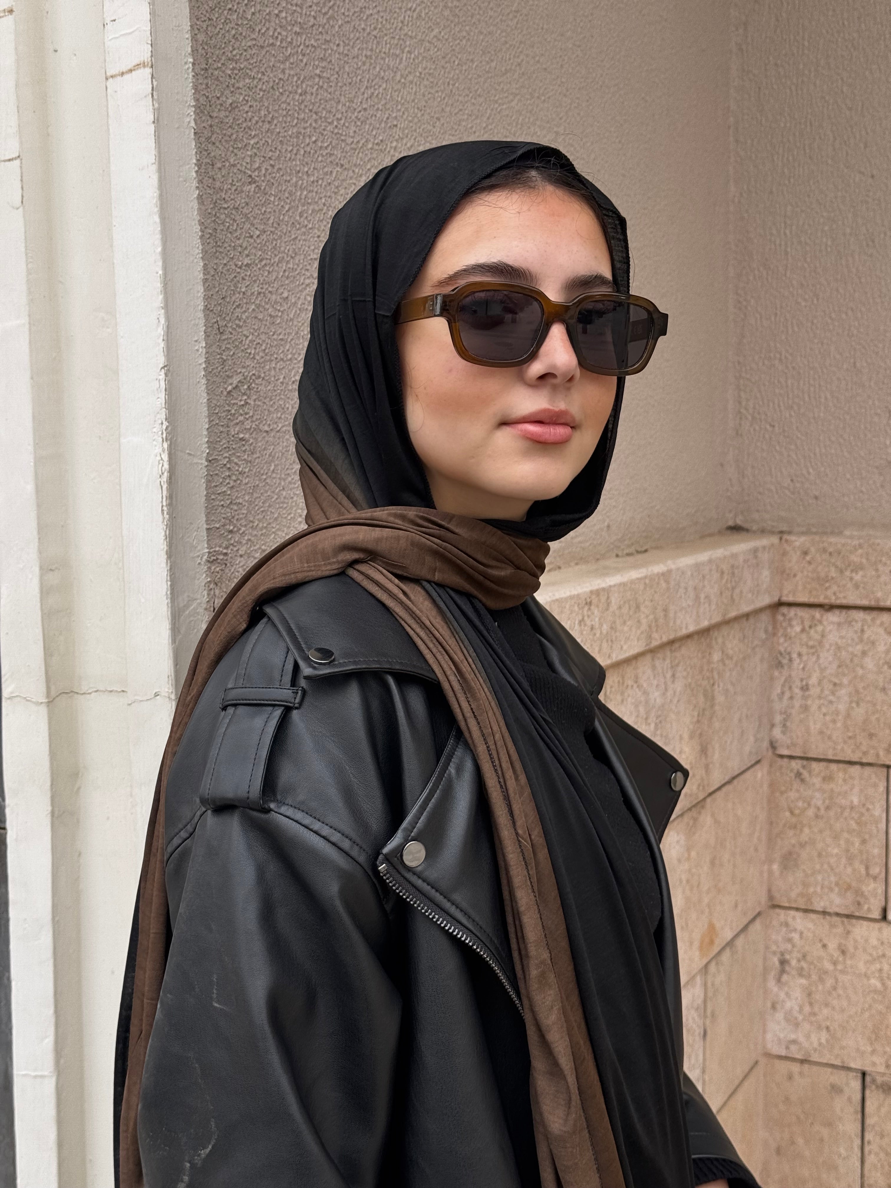 Gradiant Kuwaiti in Black x Brown "GK-5"