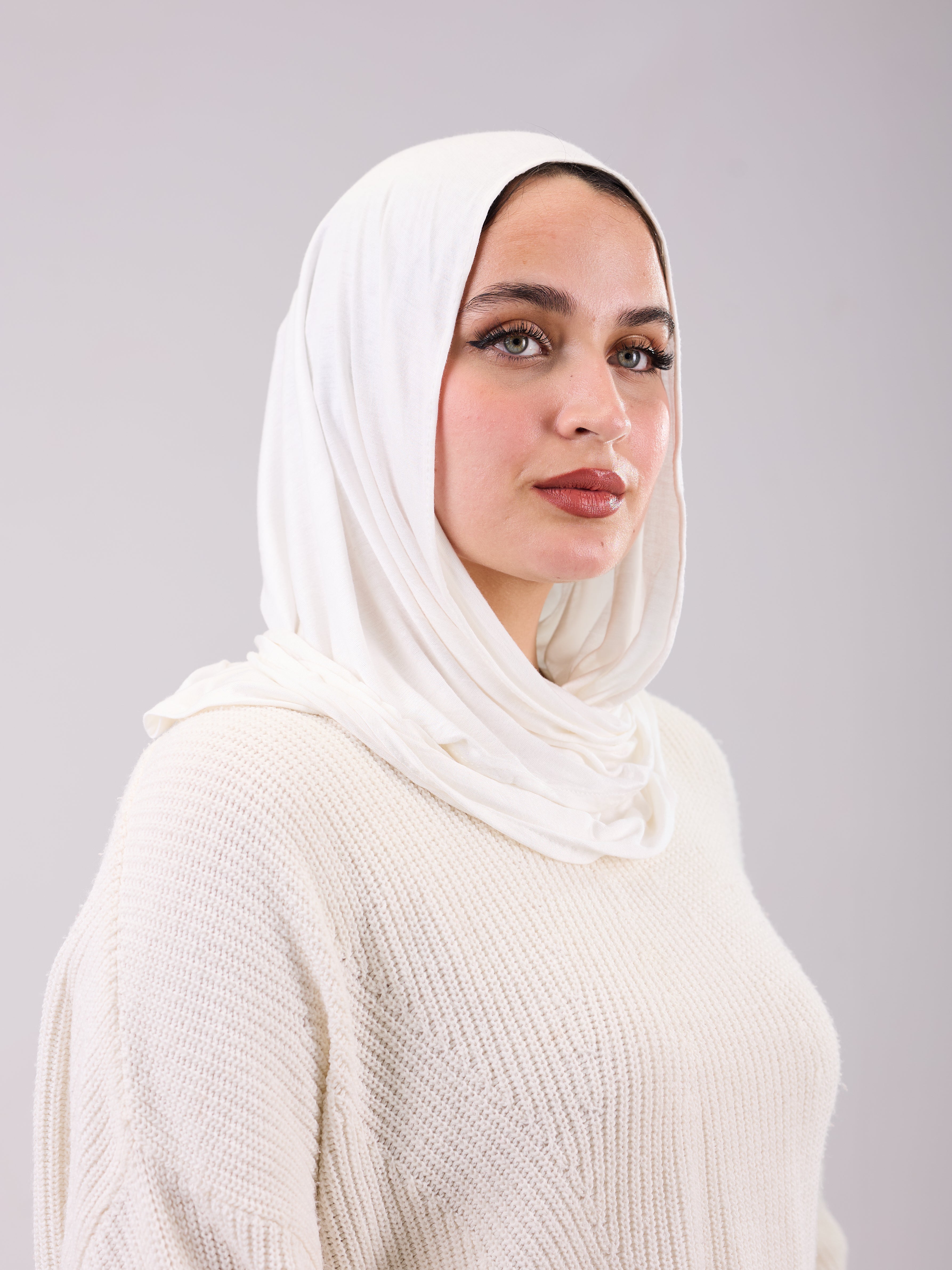 Mini Twisted Scarf in Off-White