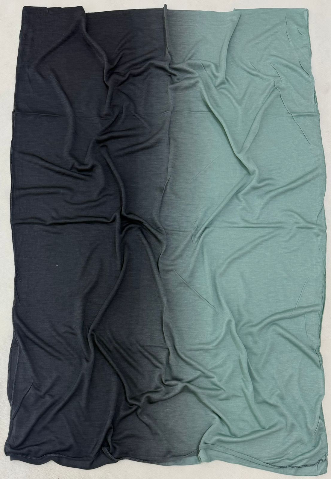 Gradient Kuwaiti In Gray X Aqua "GK-28"