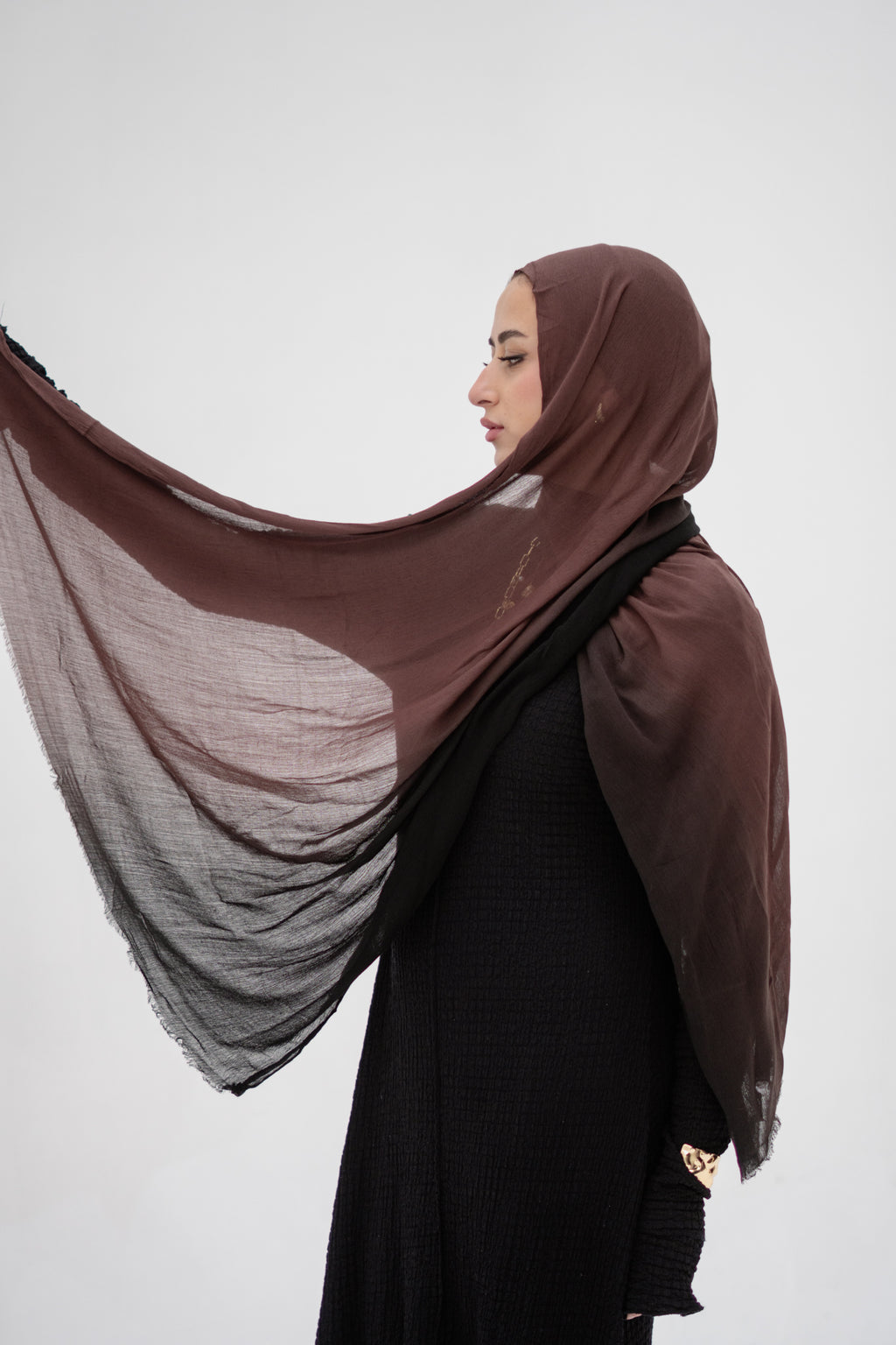 Linen Double Tone In Black x Chocolate