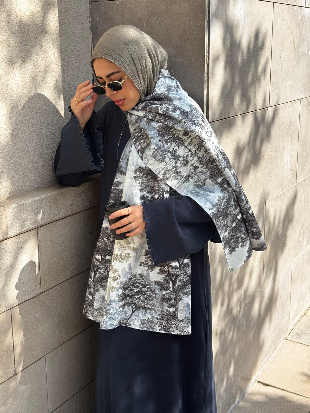 ⁠Shawl Navy Frost