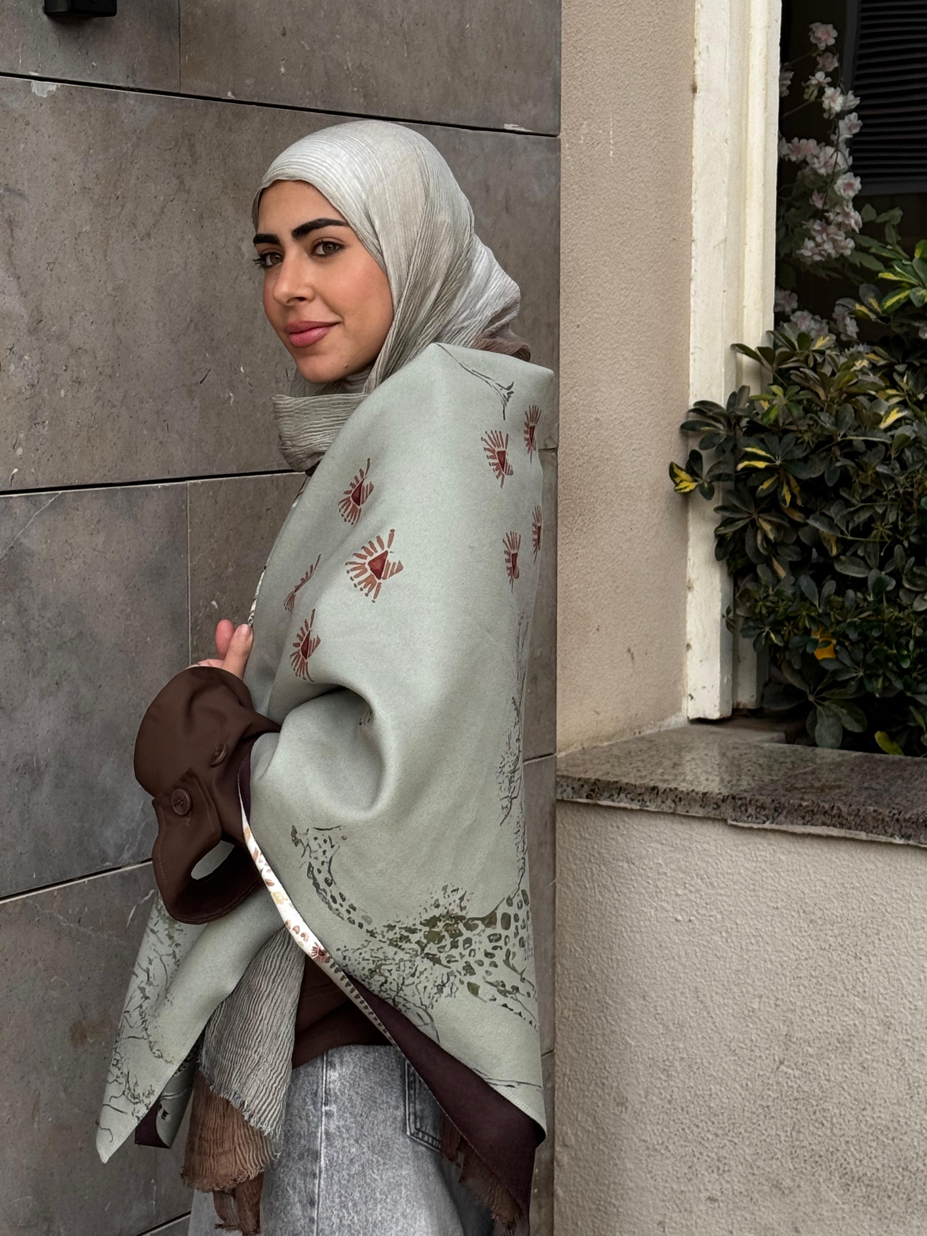 ⁠Shawl Autumn Olive