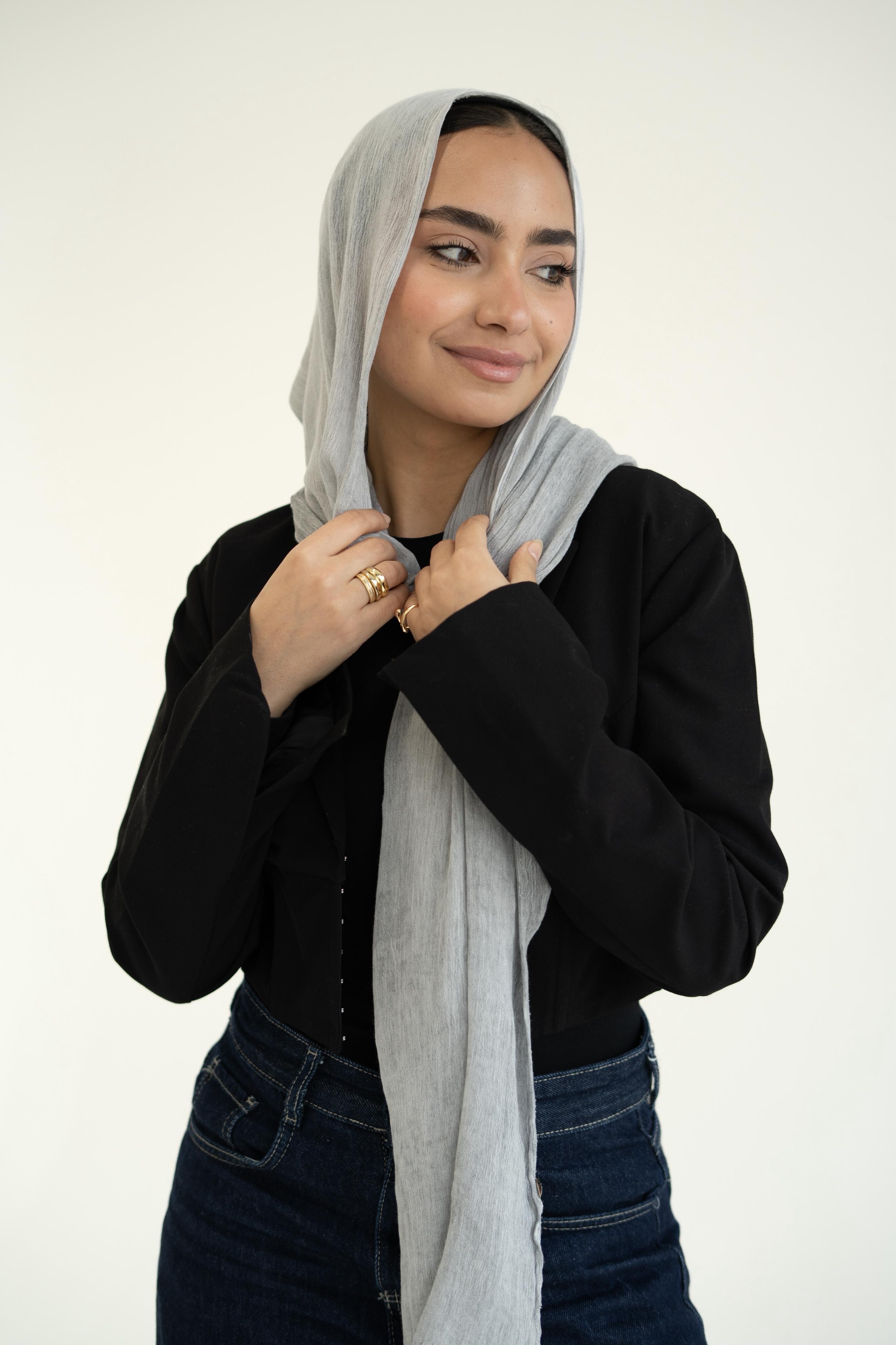 Linen Grace in Light Gray "LG-9"