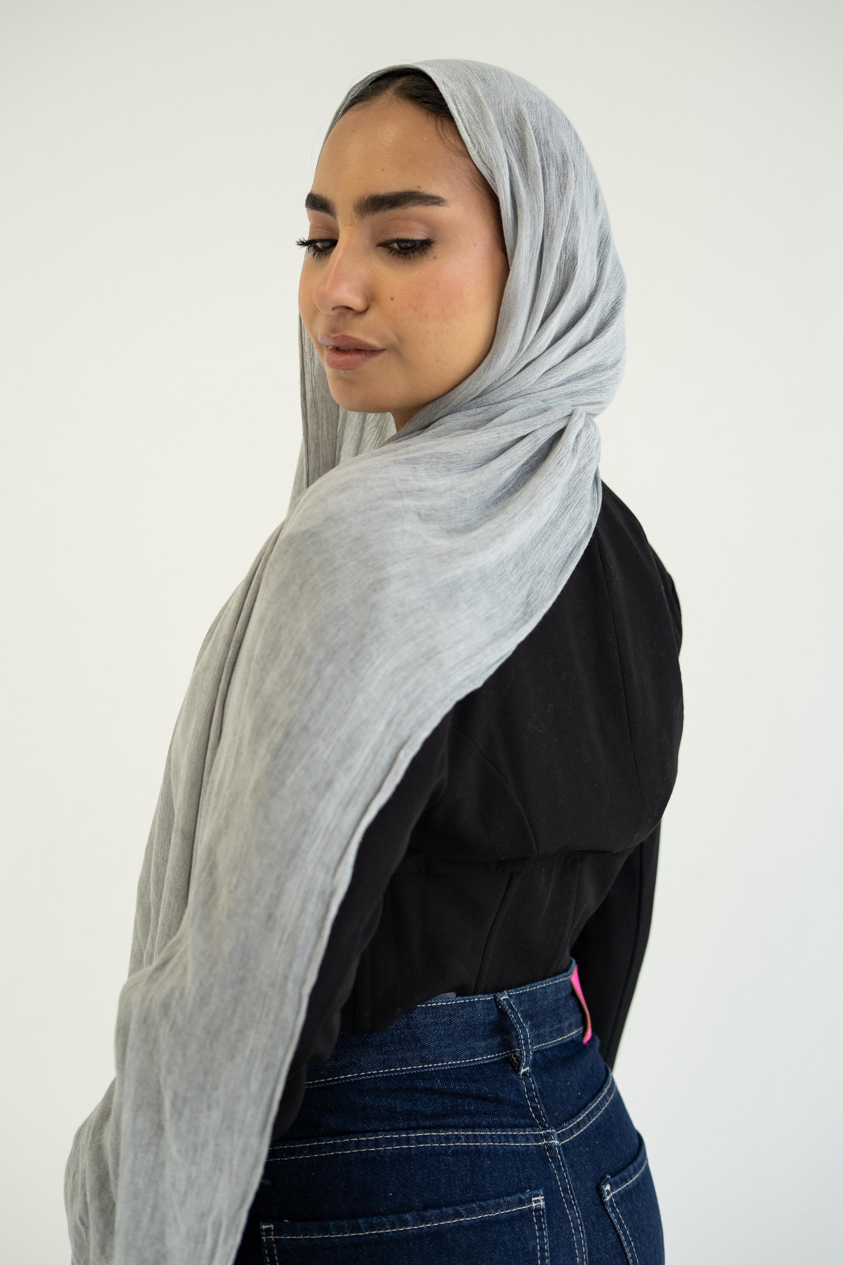 Linen Grace in Light Gray "LG-9"