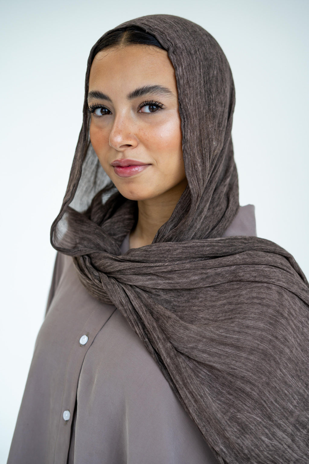 Linen Grace in Royal Ash Brown "LG-6"