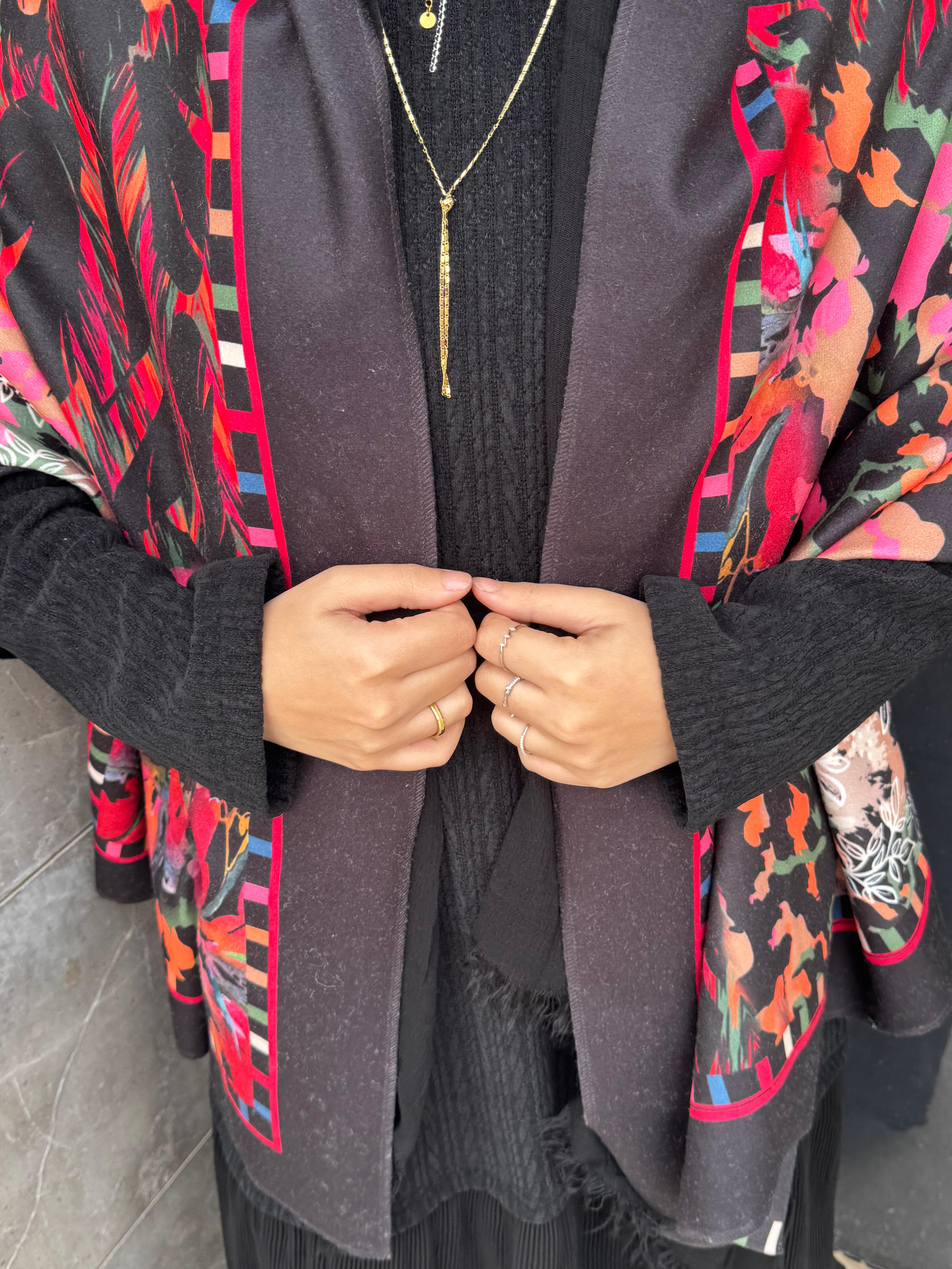 Shawl Black Whisper