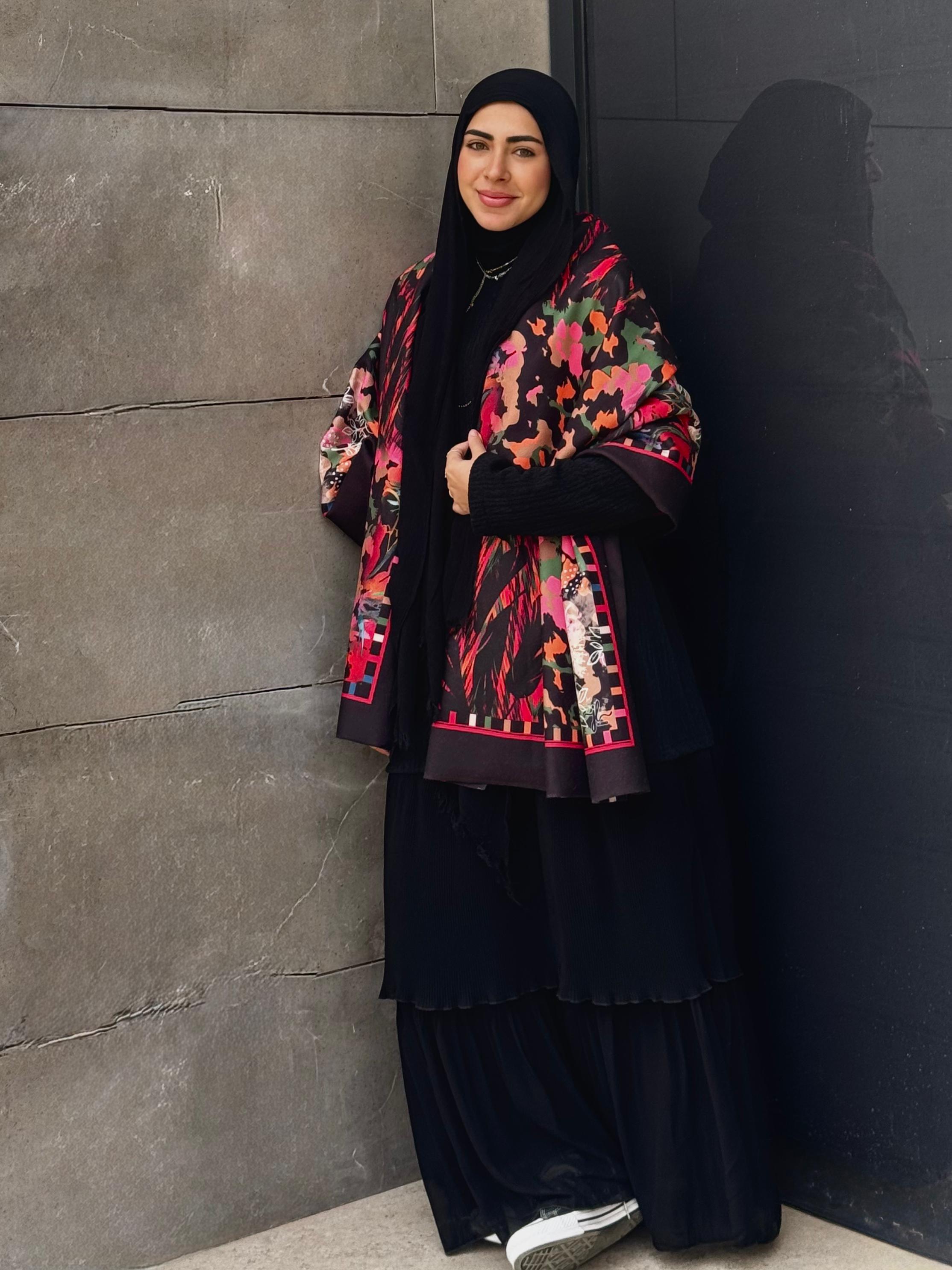 Shawl Black Whisper